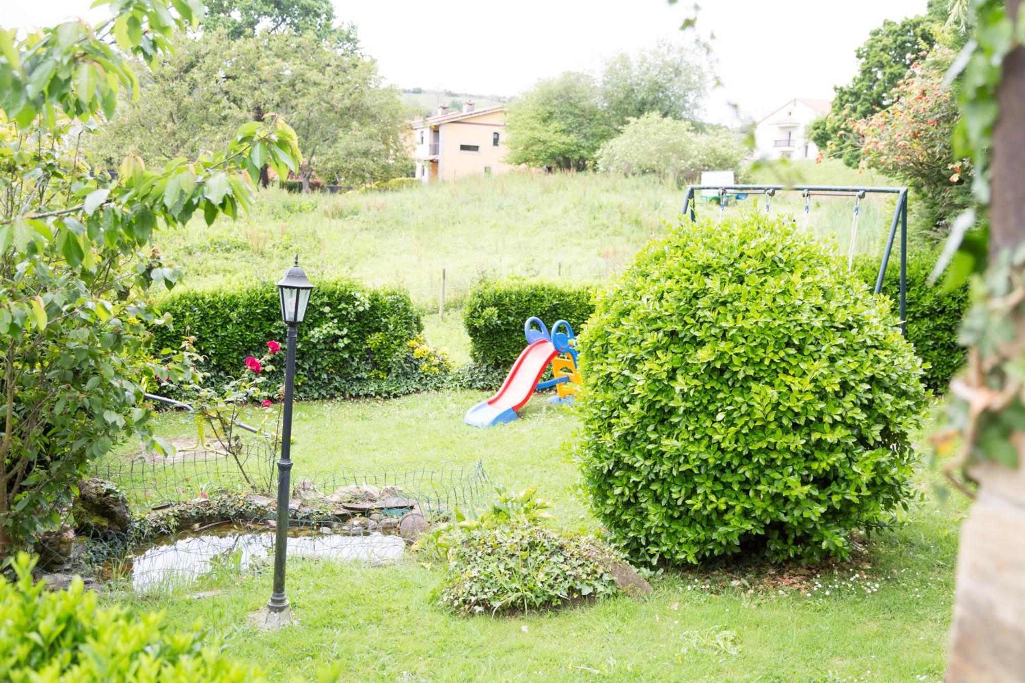 Viviendas Rurales Fuente Domingo Santillana del Mar Exterior foto